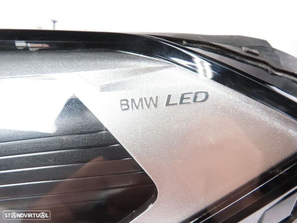 Farol LED LCI Esquerdo Usado / Original BMW X1 (F48) 63115A01171 / 9477811 - 3