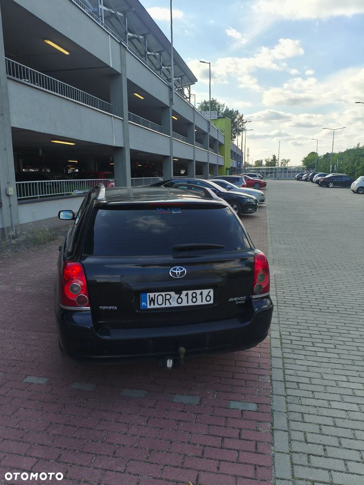 Toyota Avensis 2.0 D-4D Luna - 5