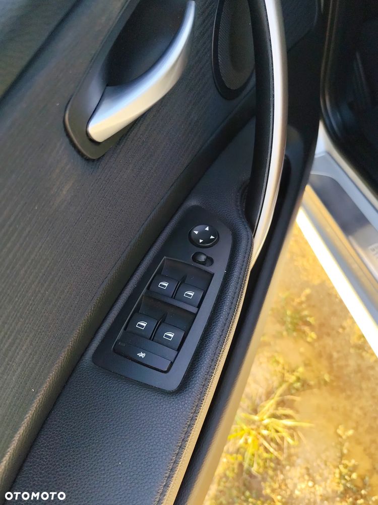 BMW Seria 1 116i - 12