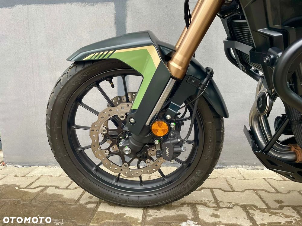 Honda CB - 10