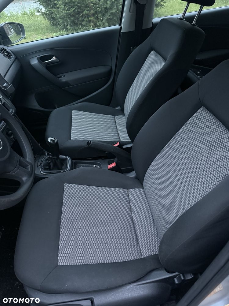 Volkswagen Polo - 5