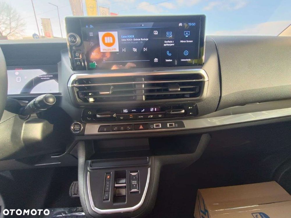 Peugeot Traveller 2.0 BlueHDi Long Business EAT8 - 24