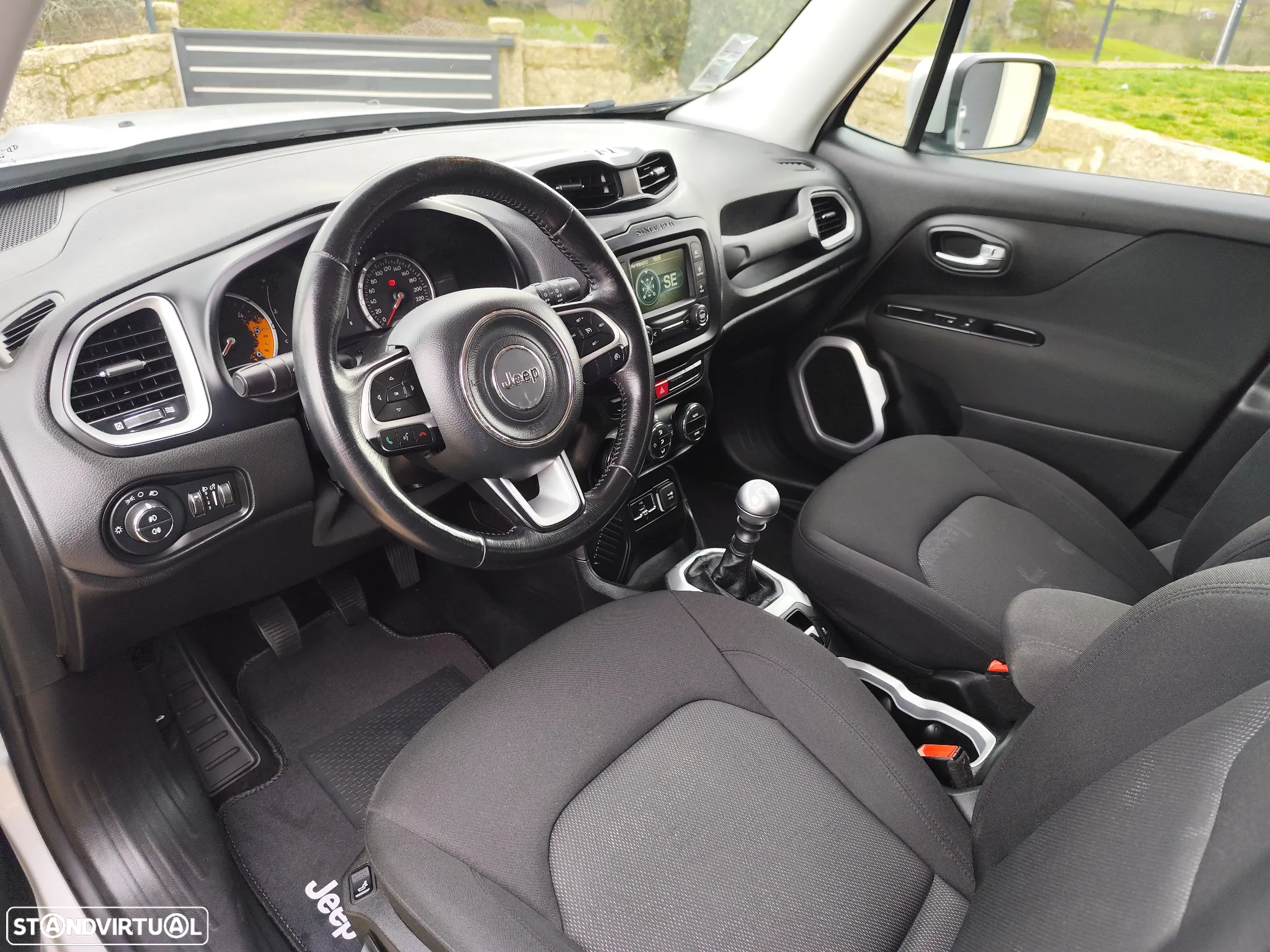 Jeep Renegade - 6