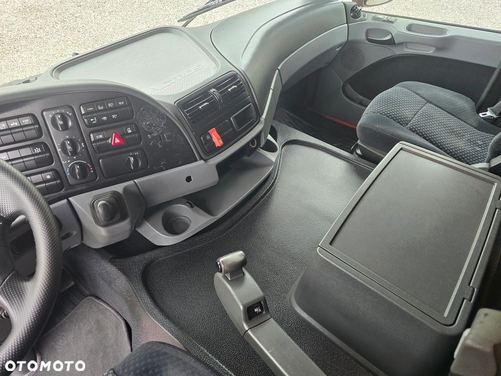 Mercedes-Benz Asenizacyjny/Szambiarka/wuko/Podnoszona skrętna oś - 36