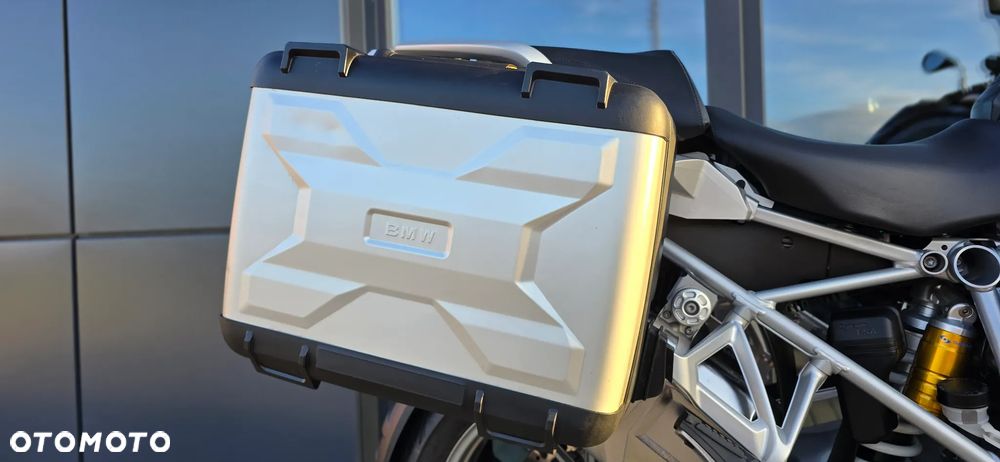 BMW R - 18