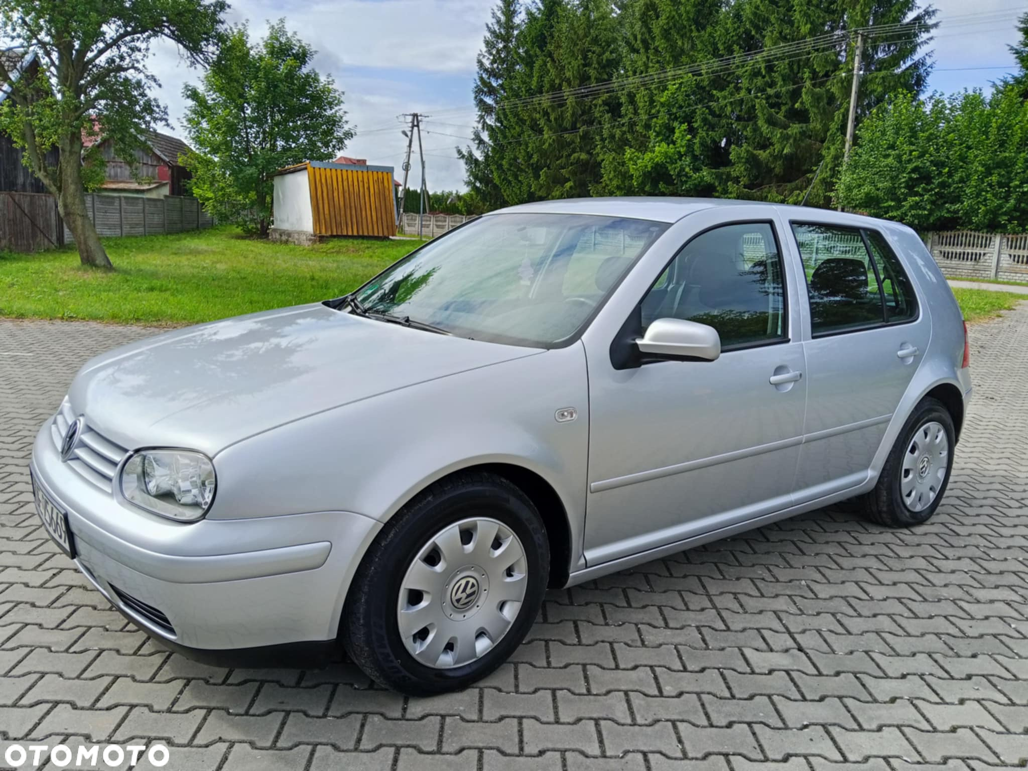 Volkswagen Golf - 3