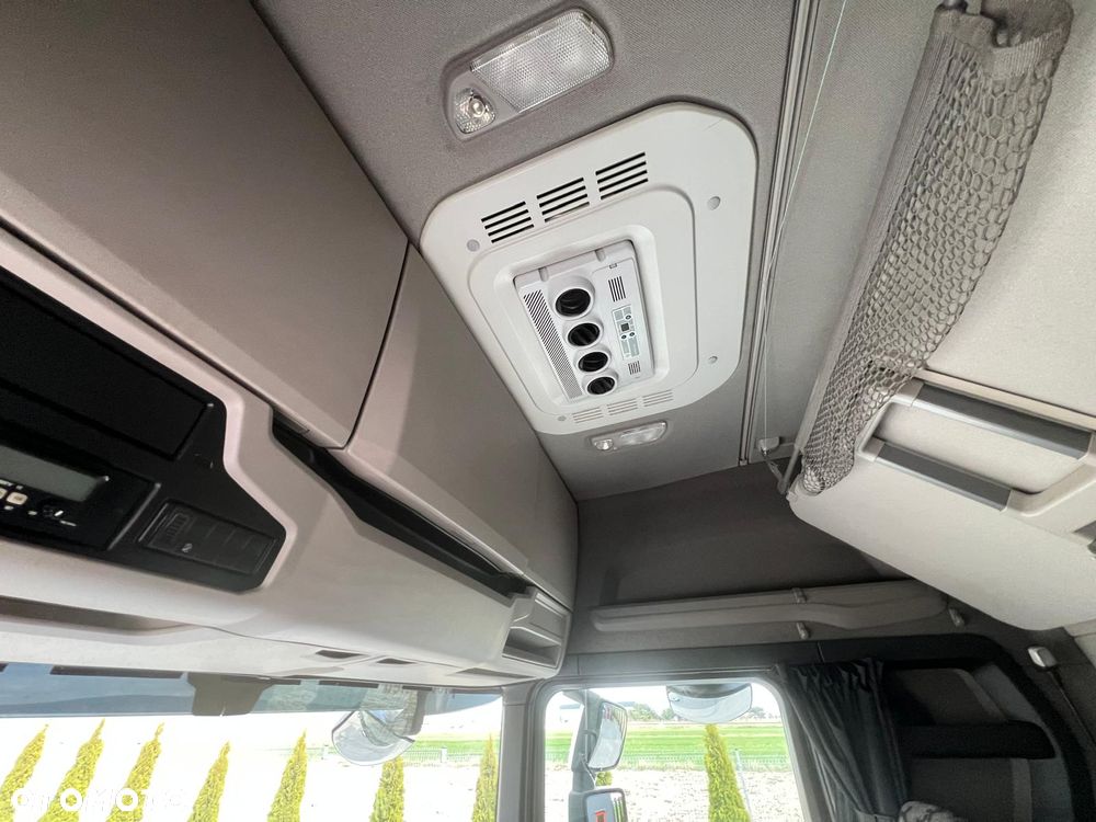 Scania R450 / ACC / WYSOKA KABINA / RETARDER / KLIMA POSTOJOWA / ZABUDOWY / 2020 / SUPER STAN - 24