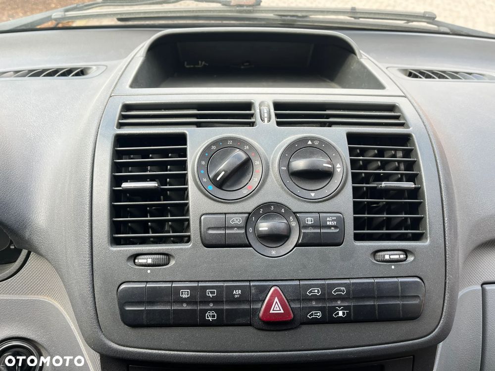 Mercedes-Benz VITO 120CDI - 9