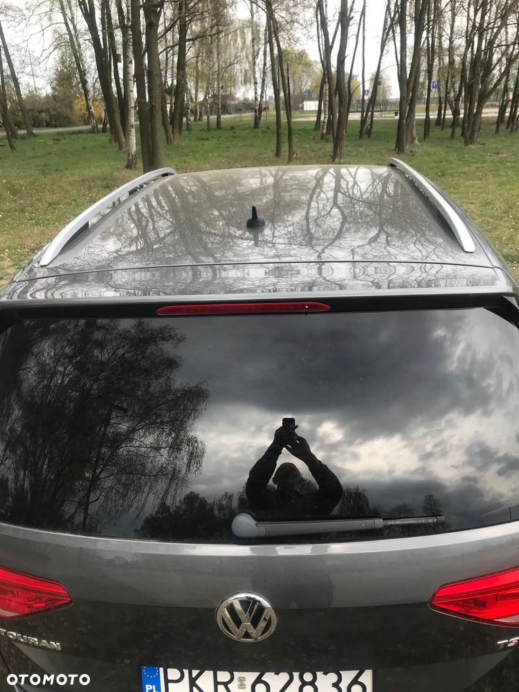 Volkswagen Touran 1.4 TSI (BlueMotion Technology) Highline - 9