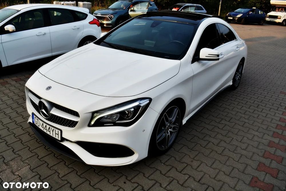 Mercedes-Benz CLA 250 4Matic 7G-DCT AMG Line - 1