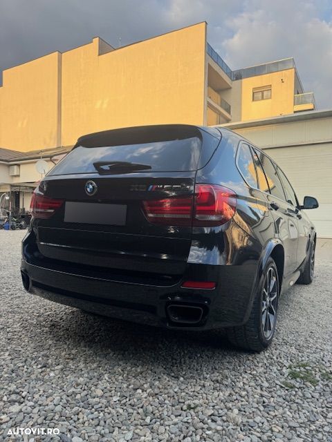 BMW X5 M M50d - 16