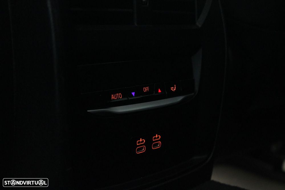 BMW i4 - 40