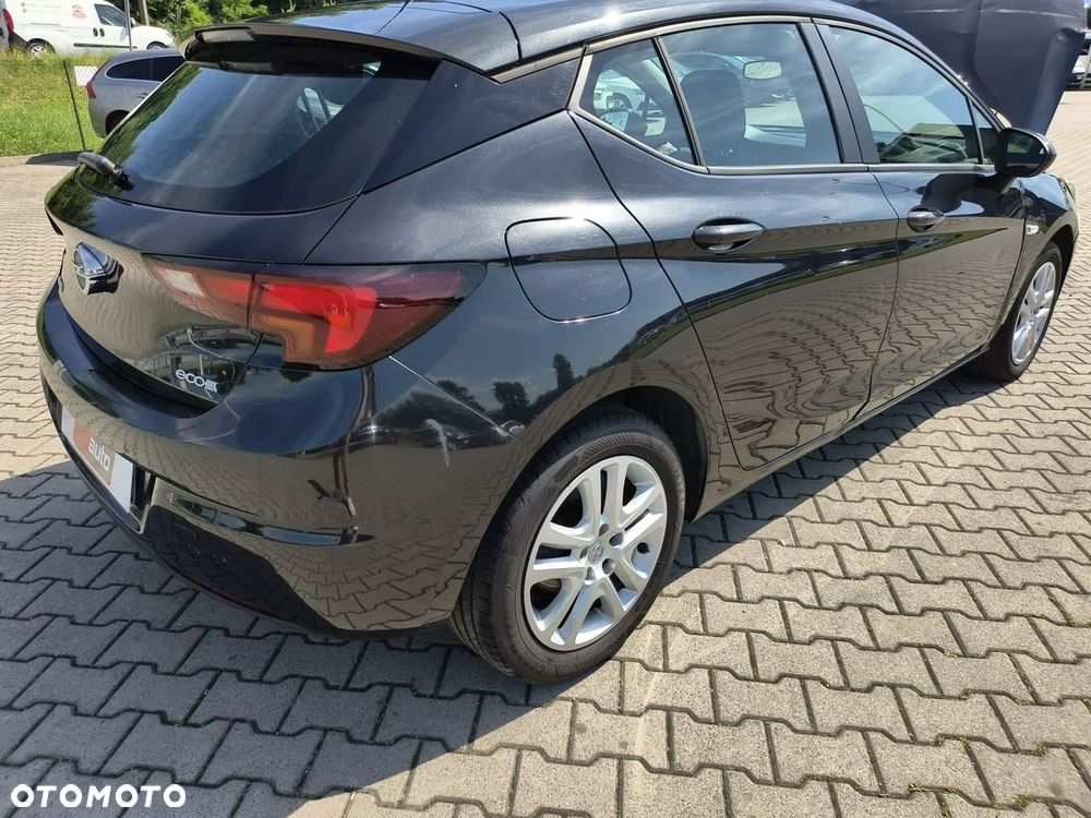 Opel Astra - 17