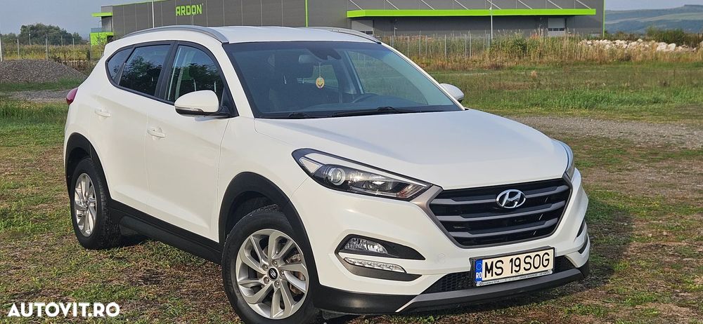 Hyundai Tucson 2.0 CRDI 4WD Automatik Trend - 20