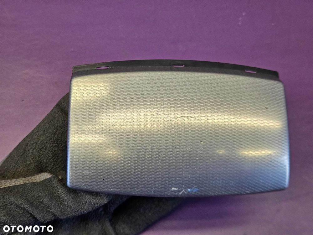 Popielniczka Tył Tylna 8E0857961 M 8E0858433 Klapka Wkład Srebrna Rybia Łuska Carbon Audi A4 B6 B7 - 9