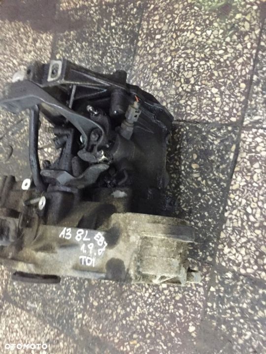 SKRZYNIA BIEGÓW AUDI A3 8L 1,9TDI EBJ - 8