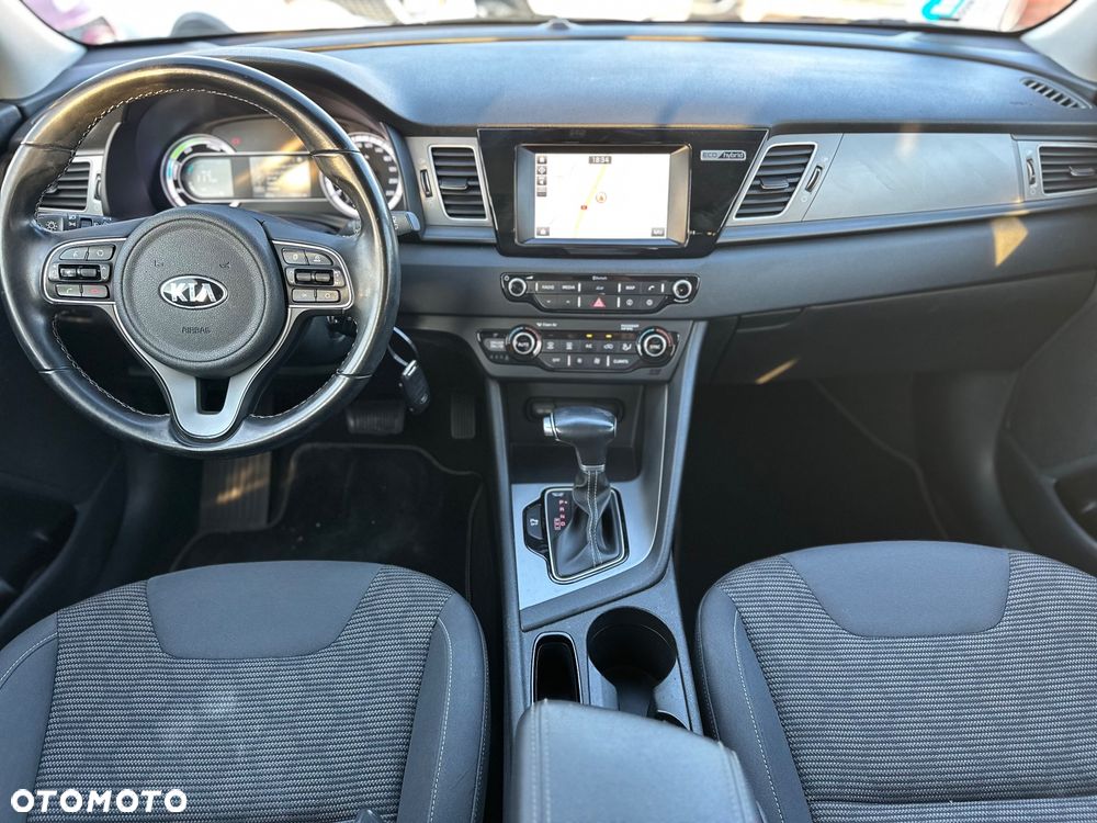 Kia Niro 1.6 GDI Hybrid Business Line - 14