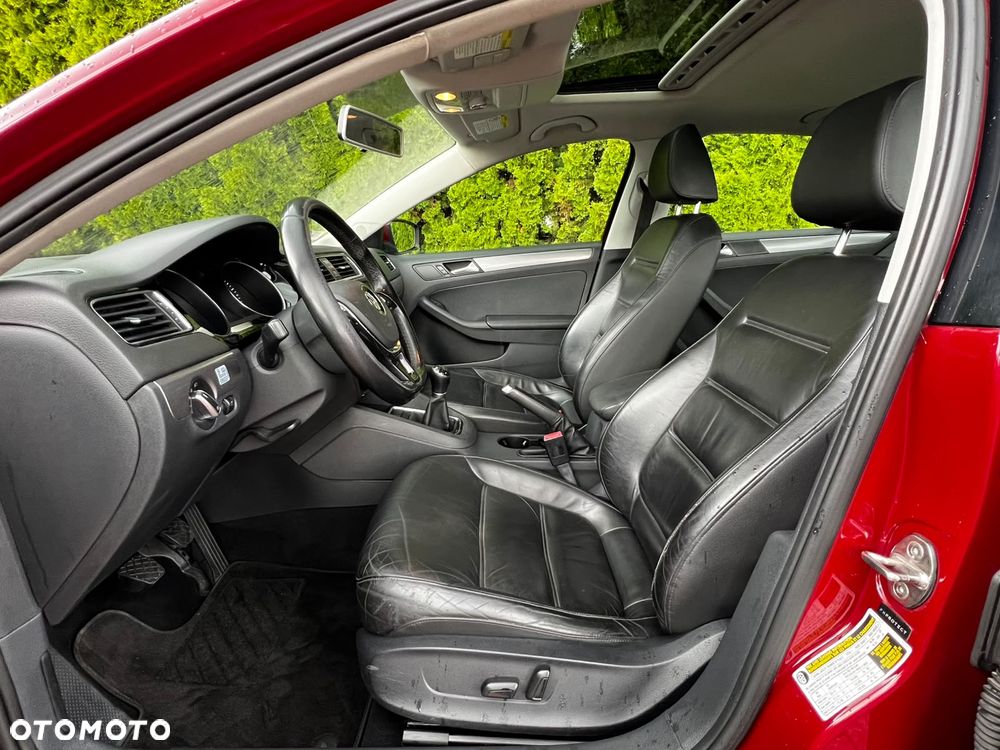Volkswagen Jetta 2.0 TDI BlueMotion Technologie - 11