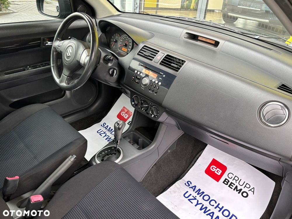 Suzuki Swift 1.5 GLX / Comfort - 23