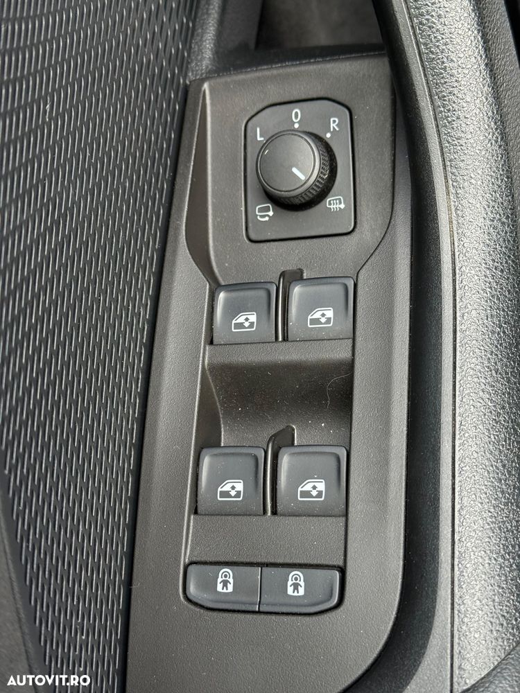 SKODA Octavia 2023 — imagine 5