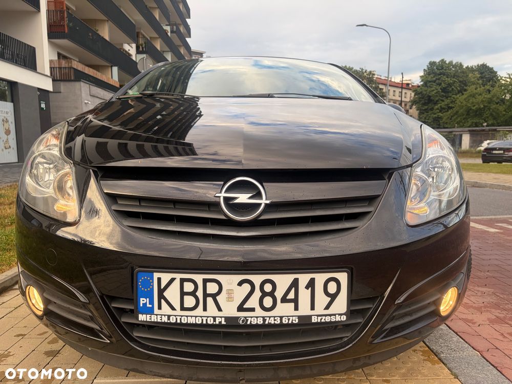 Opel Corsa 1.4 16V Color Edition - 3