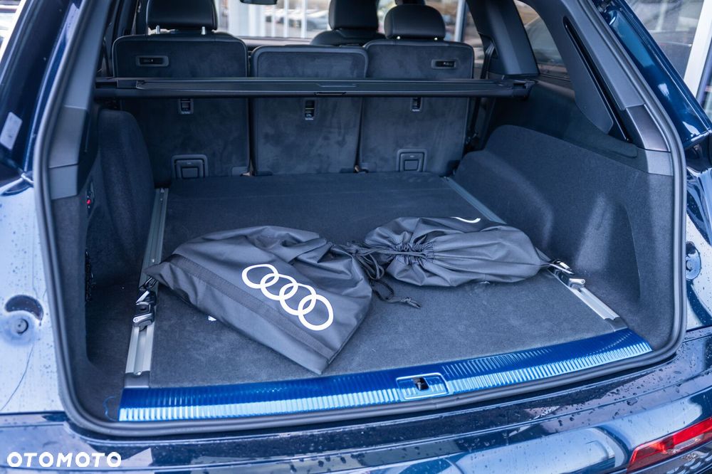 Audi Q7 - 9