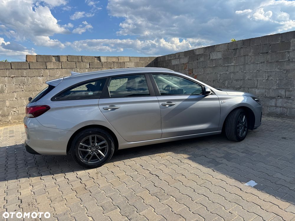 Hyundai i30 1.5 DPI Modern - 16