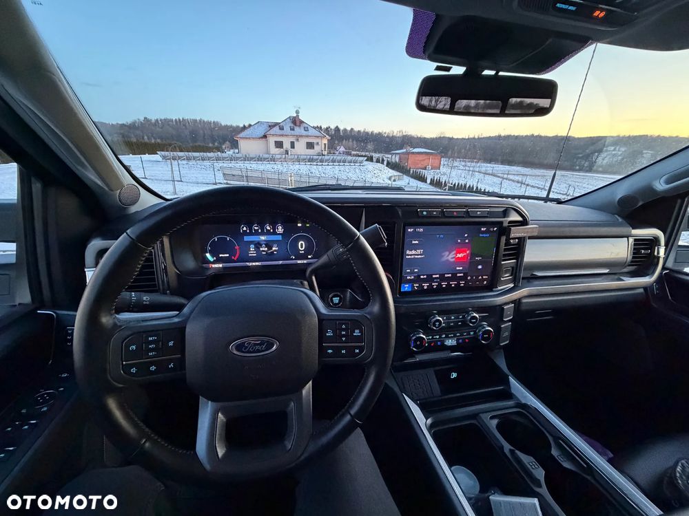 Ford F350 - 16