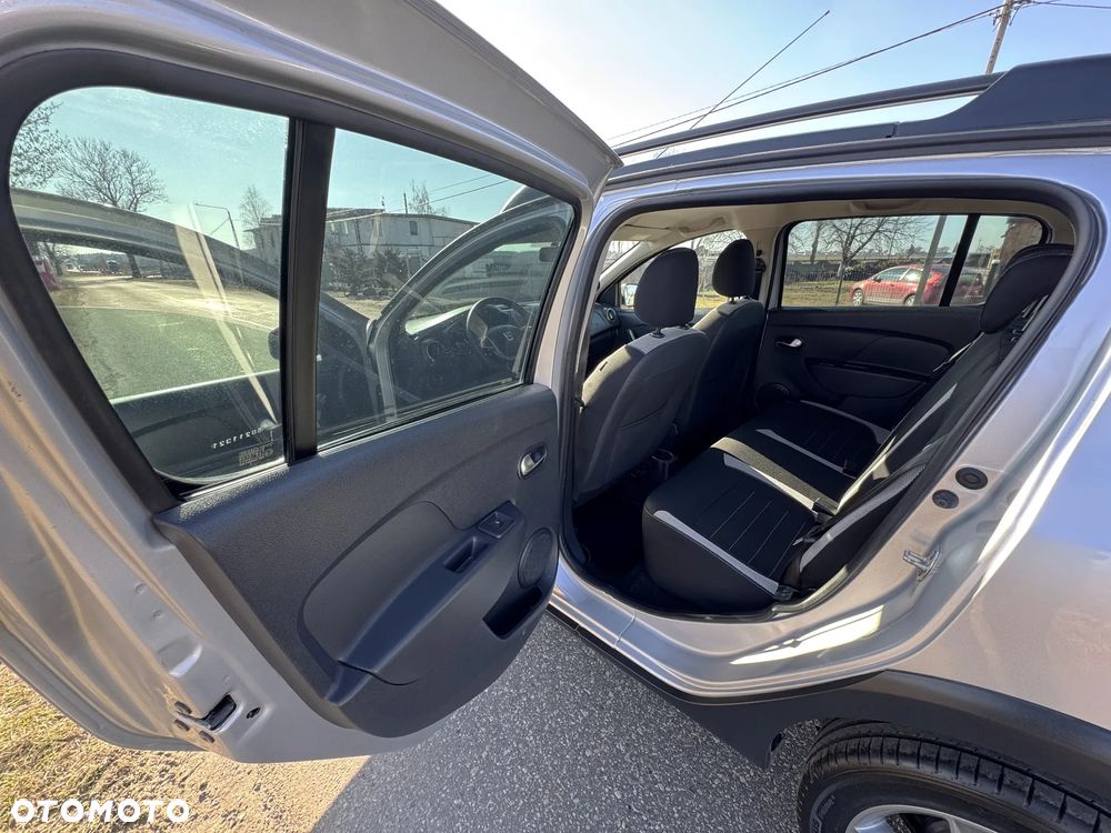 Dacia Sandero Stepway 0.9 TCe Laureate S&S - 29