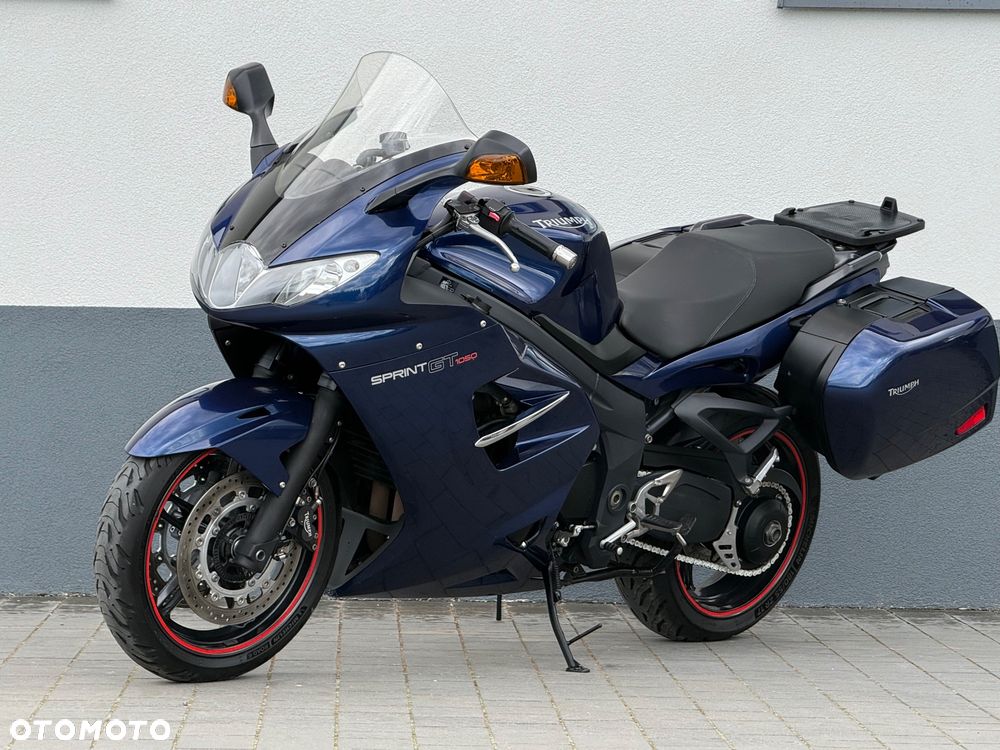 Triumph Sprint - 26