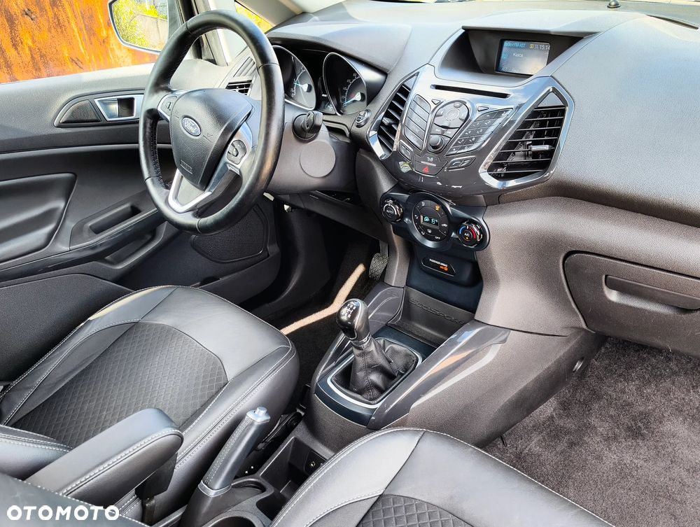 Ford EcoSport 1.5 TDCi TITANIUM - 14