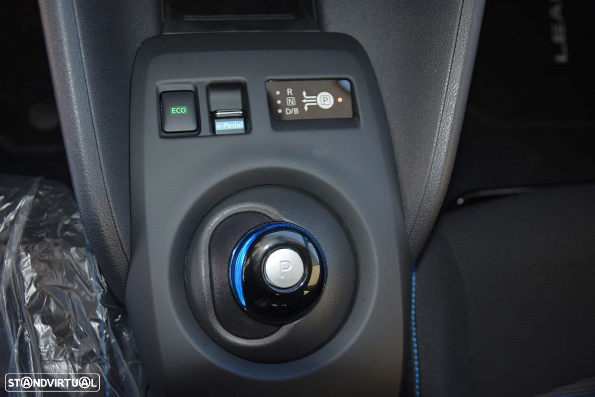 Nissan Leaf Acenta - 9