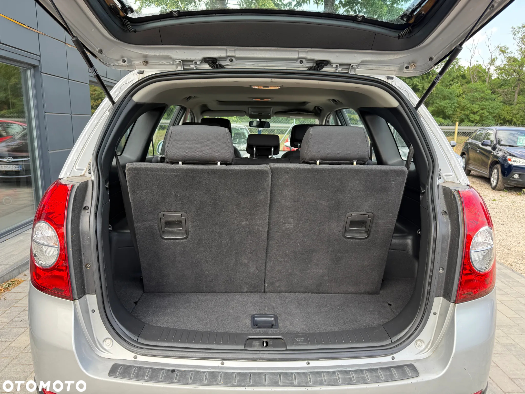 Chevrolet Captiva 2.4 2WD 7 Sitzer LS Family Edition - 21