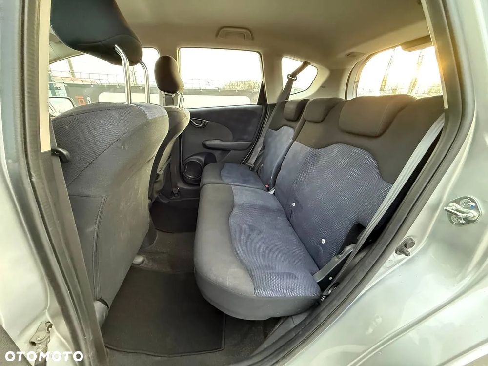 Honda Jazz 1.4 i-VTEC CVT Trend - 26