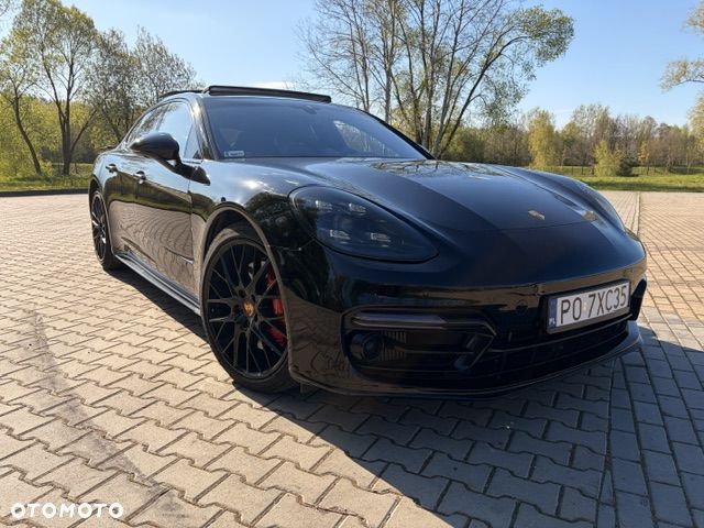 Porsche Panamera GTS - 2