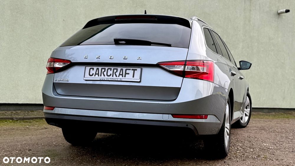 Skoda Superb 2.0 TDI DSG Premium Edition - 16