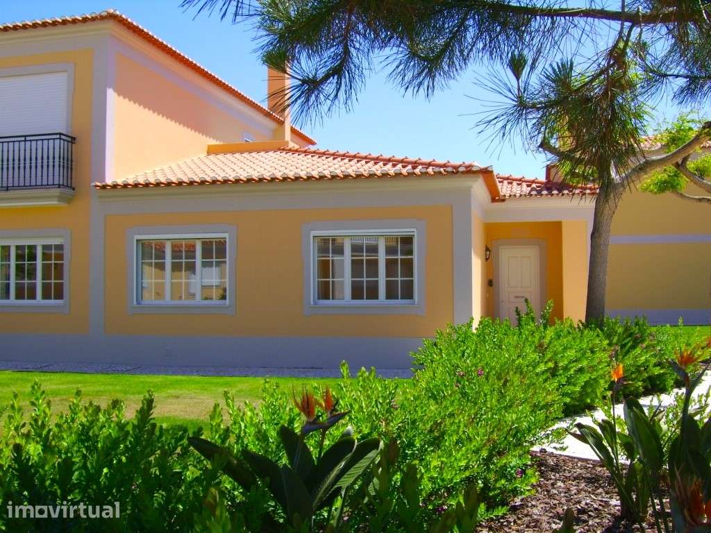 Moradia T2, em banda, dentro do Praia d'el Rey Beach & Golf Resort - Grande imagem: 3/20