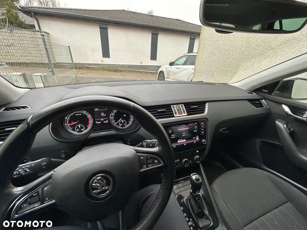 Skoda Octavia 1.5 TSI ACT Style DSG - 11