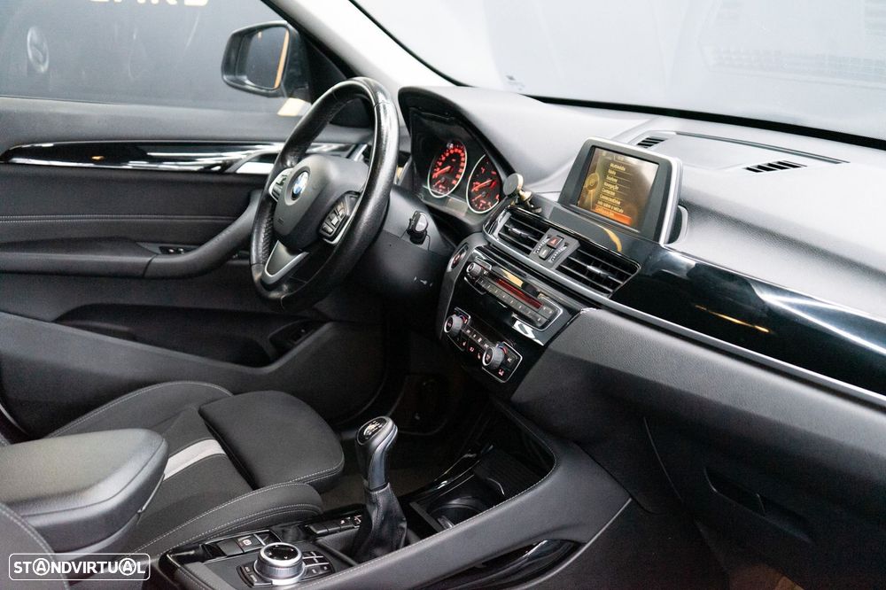 BMW X1 18 d sDrive Line Sport - 39