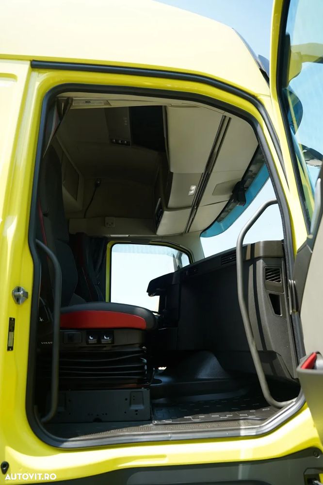 Volvo FH 500 / SISTEM HIDRAULIC / I-PARK COOL / JANTE DIN ALIAJ / ANVELOPE 100% / I-SHIFT / - 37