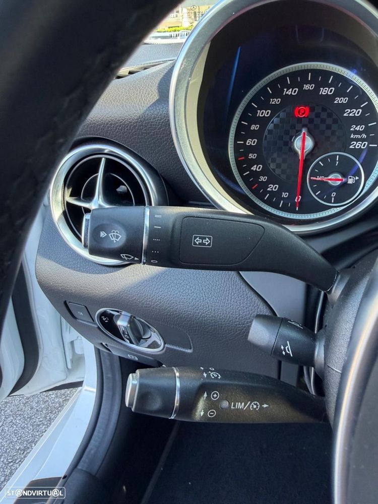 Mercedes-Benz SLC 300 Aut. - 25