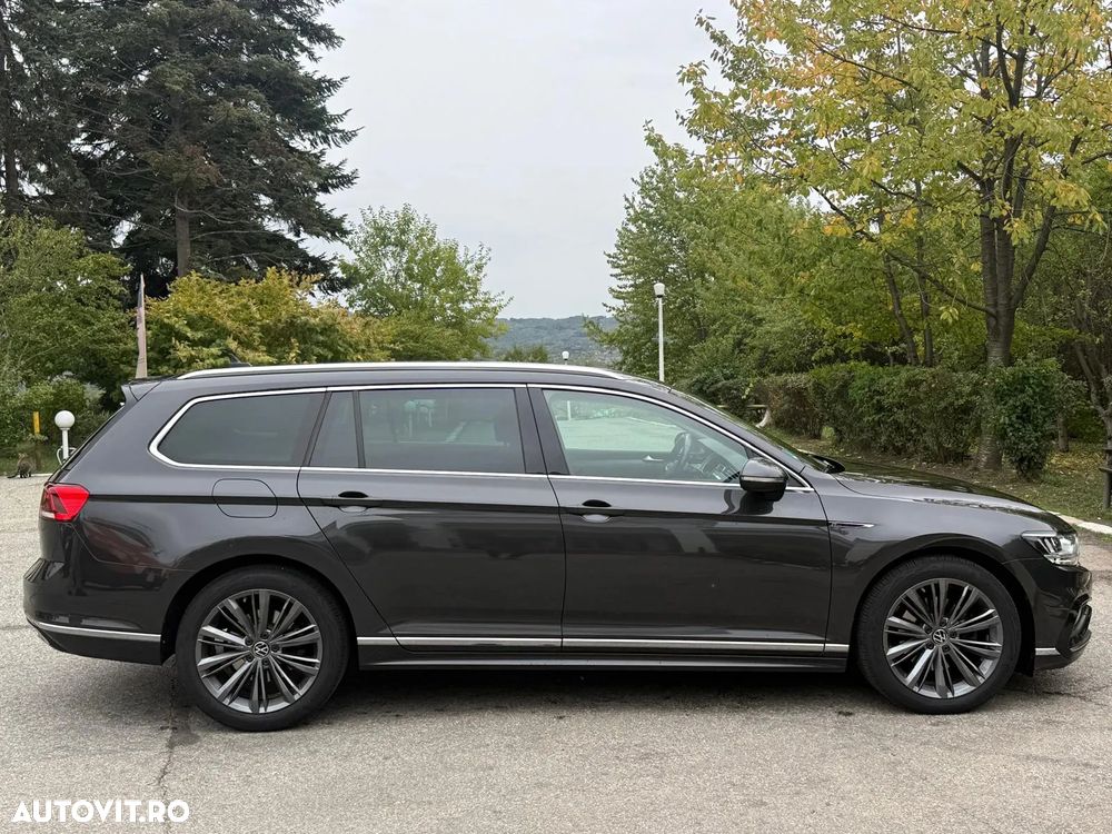 Volkswagen Passat - 5