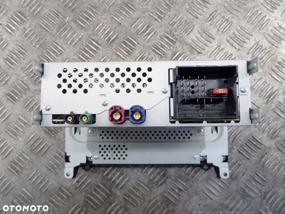 mercedes v-klasa viano w447 radio nawigacja a4479006105 - 3