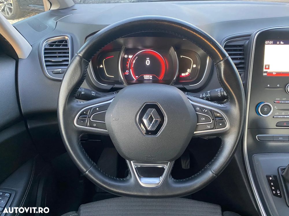 Renault Grand Scenic - 18