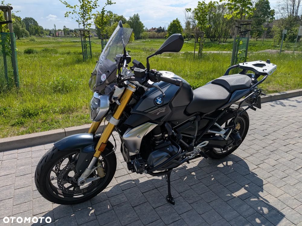 BMW R - 2