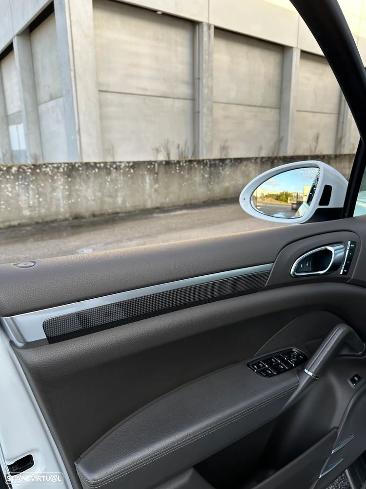 Porsche Cayenne S Tiptronic S - 21