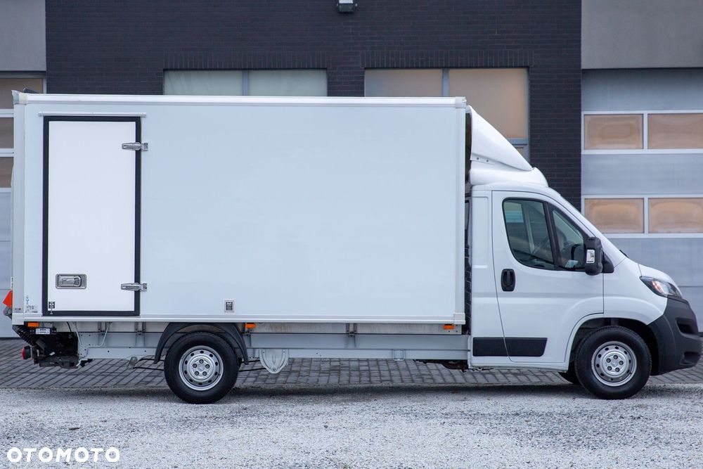 Peugeot Boxer 165KM 8ep KONTENER + WINDA dHollandia 750kg - 4