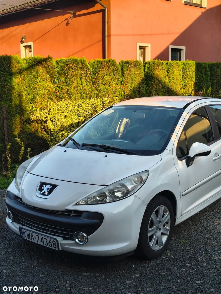 Peugeot 207 1.6 Premium - 1