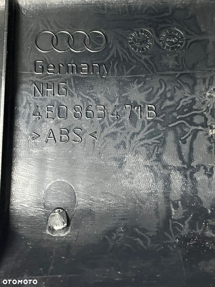 OSŁONA PROGU BAGAŻNIKA PASA TYŁ AUDI A8 D3 4E0863471B - 2