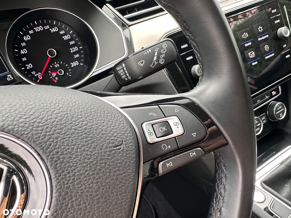 Volkswagen Passat Variant 1.4 TSI ACT (BlueMotion Technology) Highline - 28